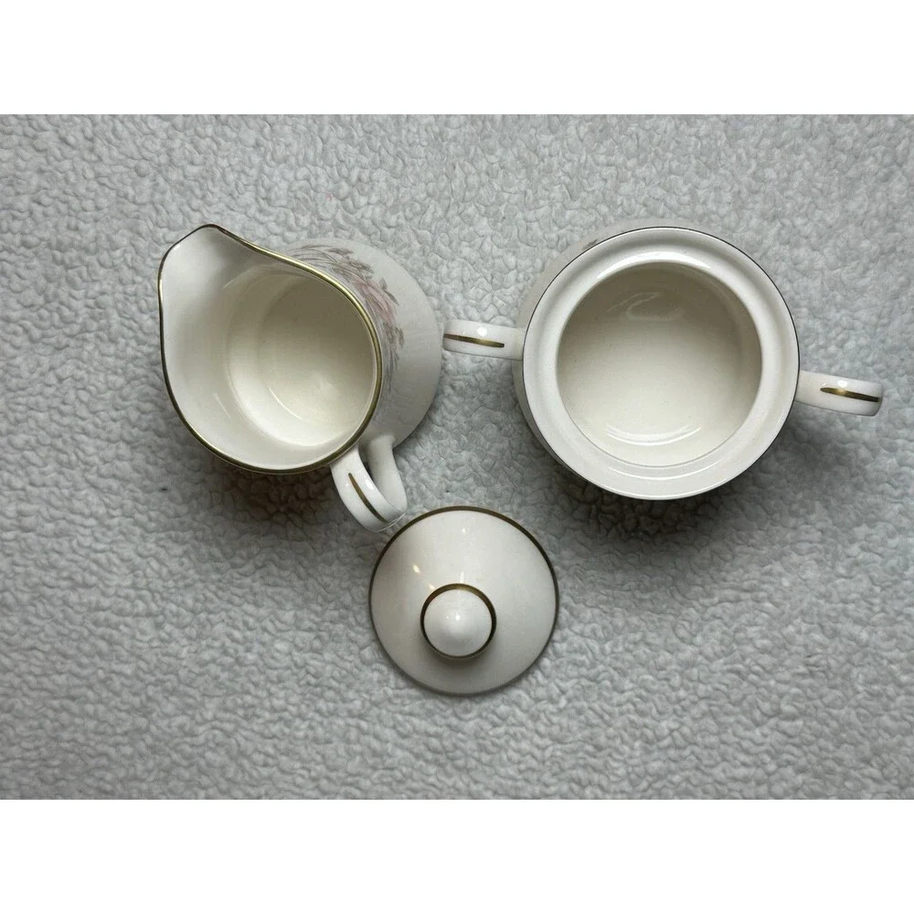KENSINGTON USA Floral Fine China Ivory Bone Sugar Bowl And Creamer Set